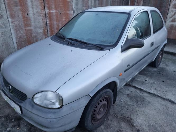 Image Feu arriere principal gauche (feux) - OPEL CORSA B