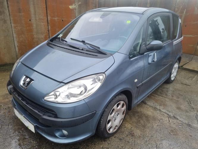 Image Feu arriere principal droit (feux) - PEUGEOT 1007