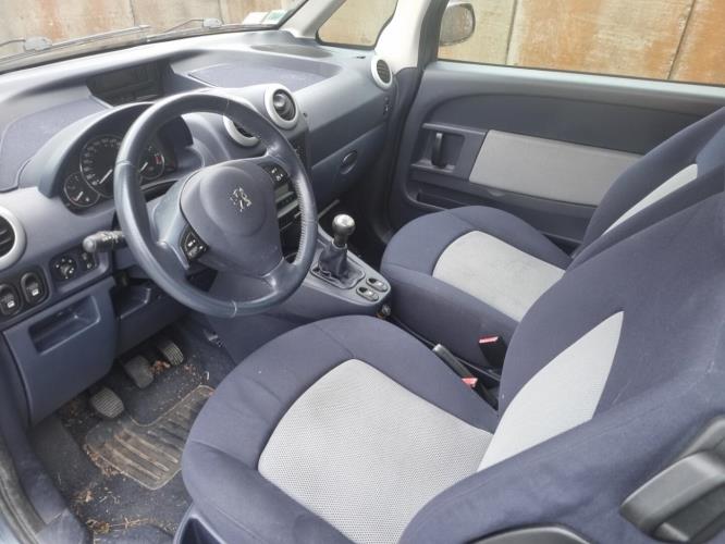 Image Feu arriere principal droit (feux) - PEUGEOT 1007