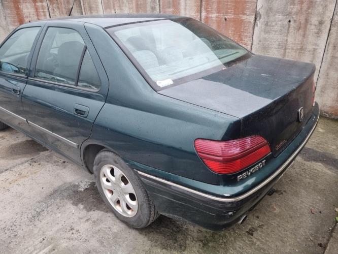 Image Feu arriere principal gauche (feux) - PEUGEOT 406