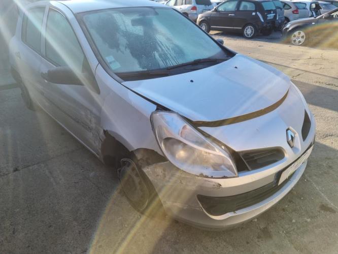 Image Feu arriere principal gauche (feux) - RENAULT CLIO 3