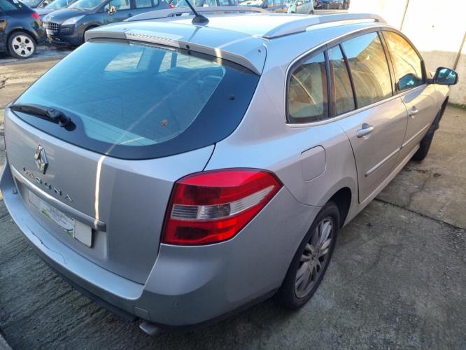Image Feu arriere principal droit (feux) - RENAULT LAGUNA 3