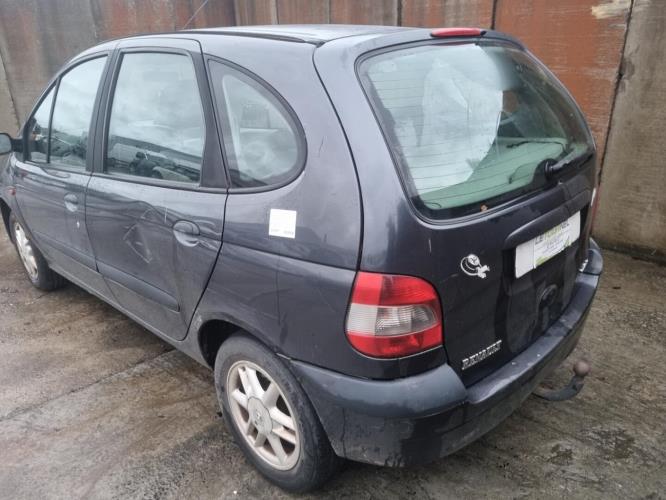 Image Feu arriere principal gauche (feux) - RENAULT SCENIC 1