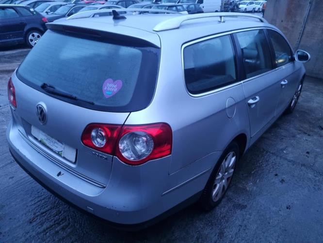 Image Retroviseur gauche - VOLKSWAGEN PASSAT 5