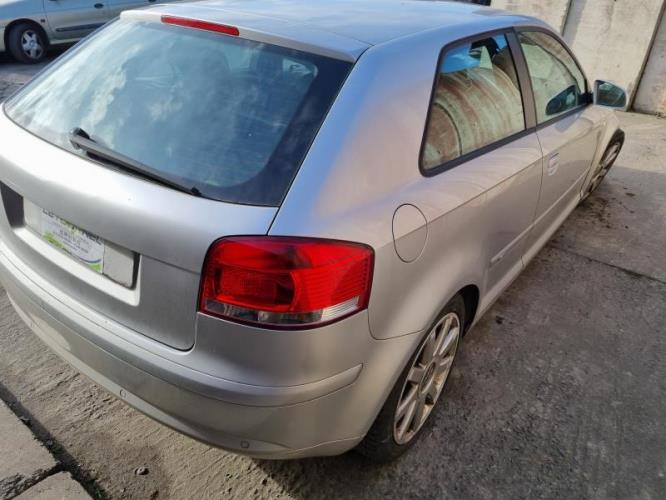 Image Feu arriere principal droit (feux) - AUDI A3 2
