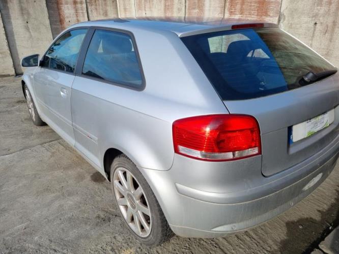 Image Feu arriere principal droit (feux) - AUDI A3 2