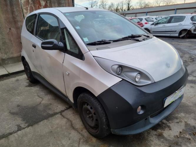 Image Feu diurne avant gauche - BLUECAR BLUEUTILITY