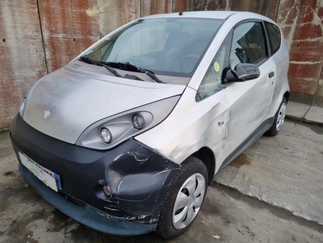 Image Feu diurne avant gauche - BLUECAR BLUEUTILITY