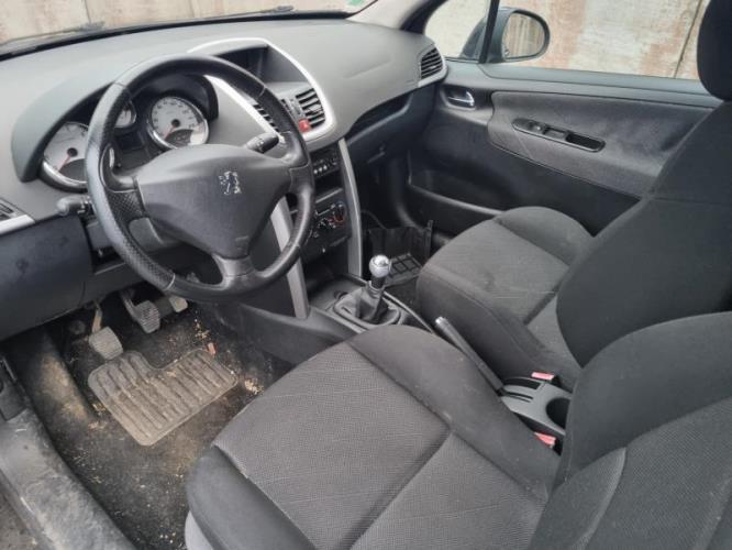 Image Feu arriere principal droit (feux) - PEUGEOT 207