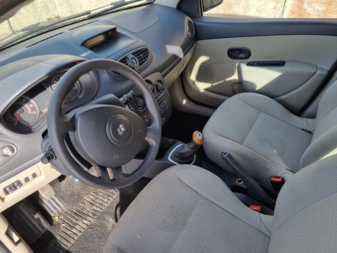 Image Feu arriere principal gauche (feux) - RENAULT CLIO 3