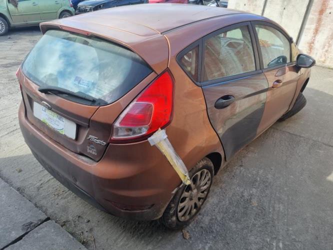 Image Feu arriere principal droit (feux) - FORD FIESTA 6