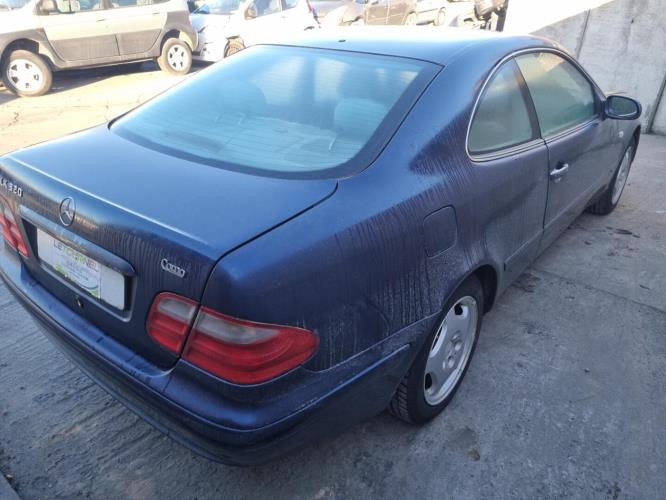 Image Feu arriere principal gauche (feux) - MERCEDES CLASSE CLK 208