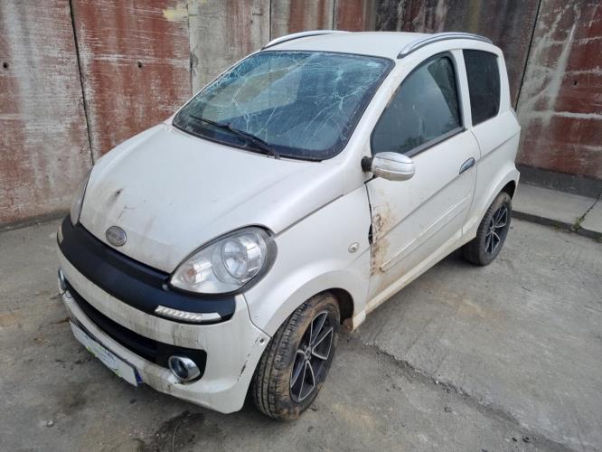 Image Feu arriere principal gauche (feux) - MICROCAR M.GO