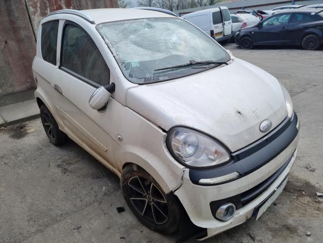 Image Feu arriere principal gauche (feux) - MICROCAR M.GO