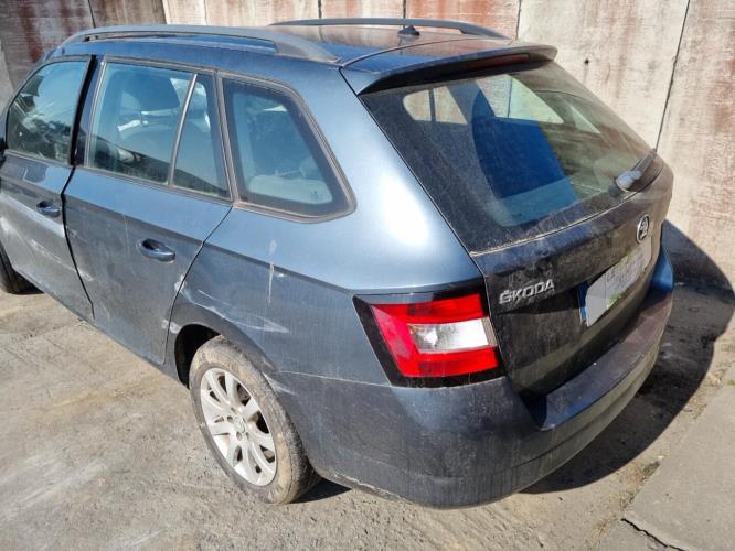 Image Porte arriere droit - SKODA FABIA 3