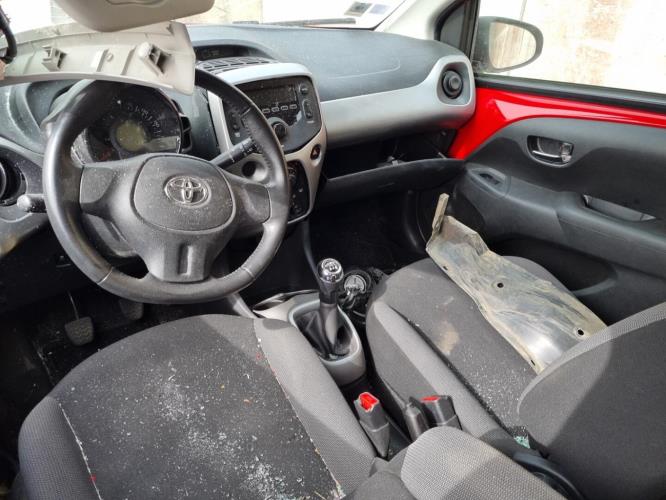 Image Lunette arriere - TOYOTA AYGO 2