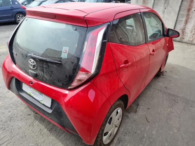 Image Lunette arriere - TOYOTA AYGO 2