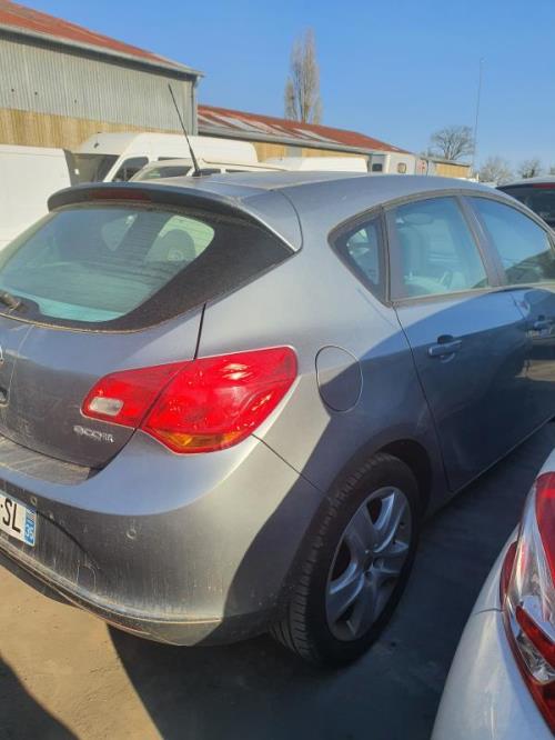 Image Porte arriere droit - OPEL ASTRA J