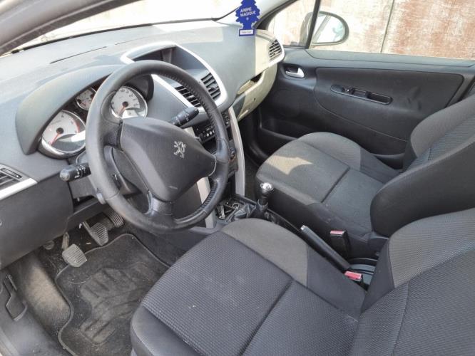 Image Feu arriere principal droit (feux) - PEUGEOT 207