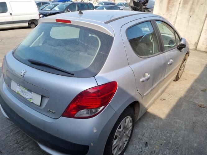 Image Feu arriere principal droit (feux) - PEUGEOT 207