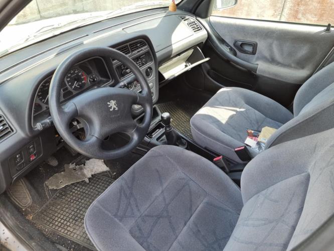 Image Feu arriere principal droit (feux) - PEUGEOT 306