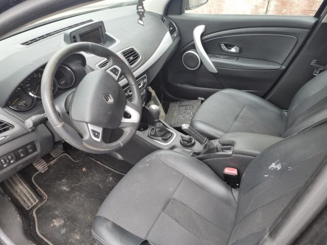Image Feu arriere principal droit (feux) - RENAULT FLUENCE