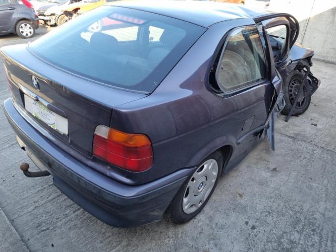 Image Feu arriere principal gauche (feux) - BMW SERIE 3 E36
