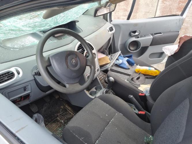 Image Renfort pare choc avant (traverse) - RENAULT GRAND MODUS