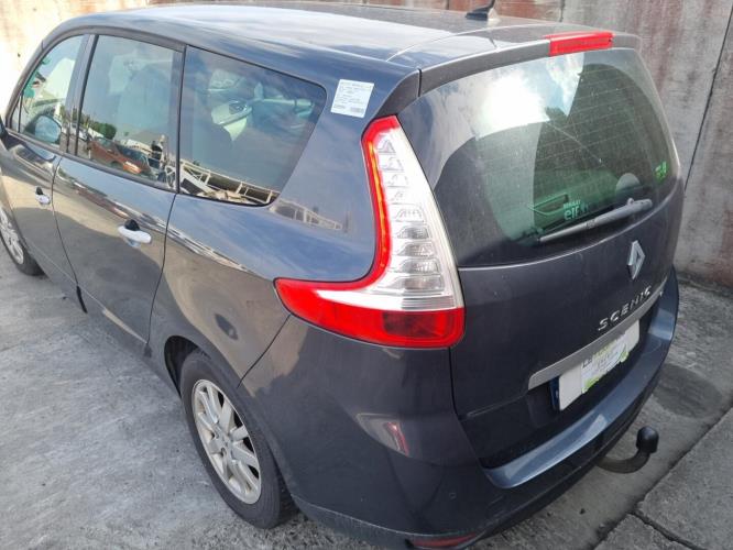 Image Autoradio d'origine - RENAULT GRAND SCENIC 3