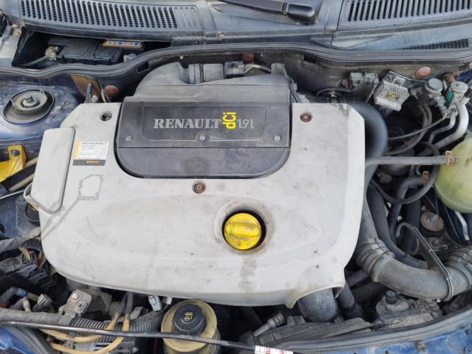 Image Feu arriere principal gauche (feux) - RENAULT MEGANE 1