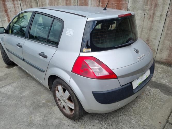 Image Feu arriere principal gauche (feux) - RENAULT MEGANE 2