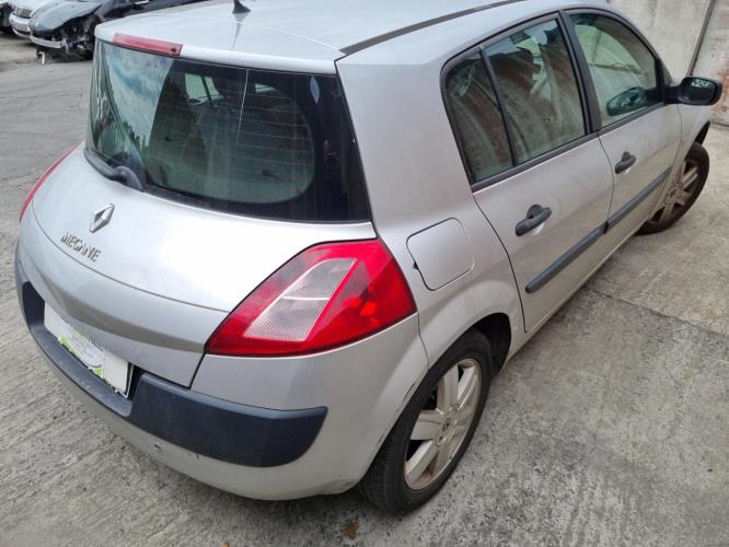 Image Feu arriere principal gauche (feux) - RENAULT MEGANE 2