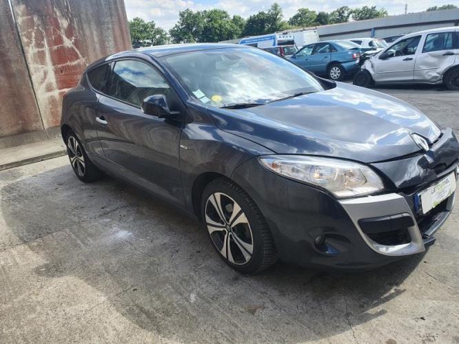 Image Feu arriere principal droit (feux) - RENAULT MEGANE 3
