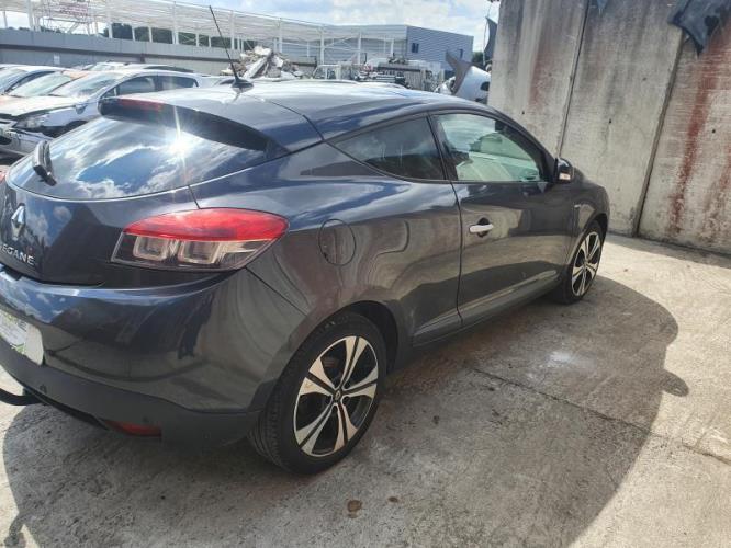 Image Feu arriere principal droit (feux) - RENAULT MEGANE 3