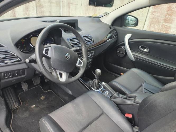 Image Feu arriere principal droit (feux) - RENAULT MEGANE 3