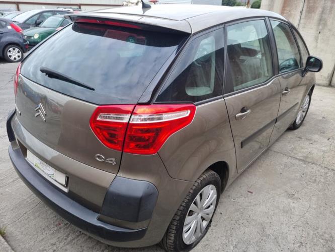 Image Feu arriere principal droit (feux) - CITROEN C4 PICASSO 1