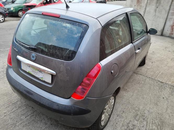 Image Retroviseur droit - LANCIA YPSILON 4