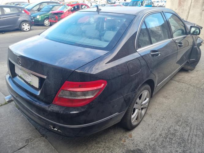 Image Pare choc arriere - MERCEDES CLASSE C 204