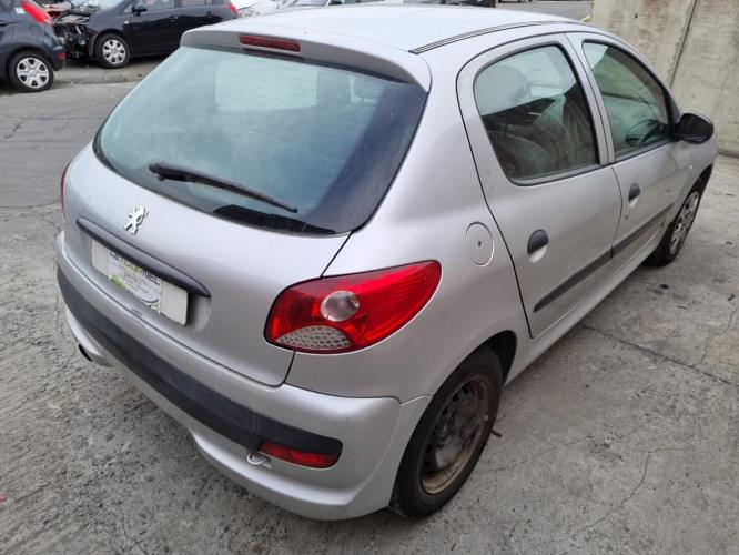 Image Feu arriere principal gauche (feux) - PEUGEOT 206+