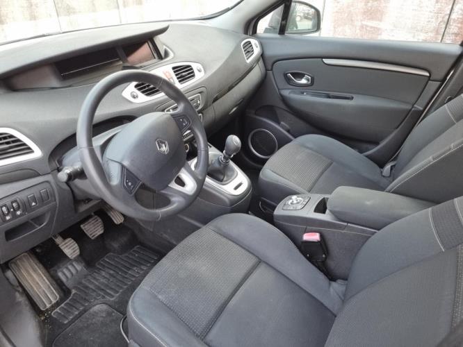 Image Feu arriere principal gauche (feux) - RENAULT SCENIC 3