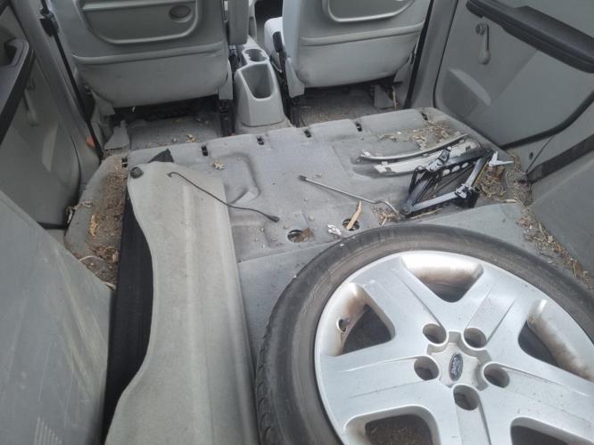 Image Feu arriere principal droit (feux) - FORD C-MAX 1