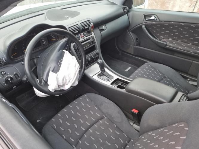 Image Feu arriere principal gauche (feux) - MERCEDES CLASSE C 203 COUPE SPORT