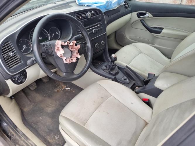 Image Aile avant droit - SAAB 9.3 2