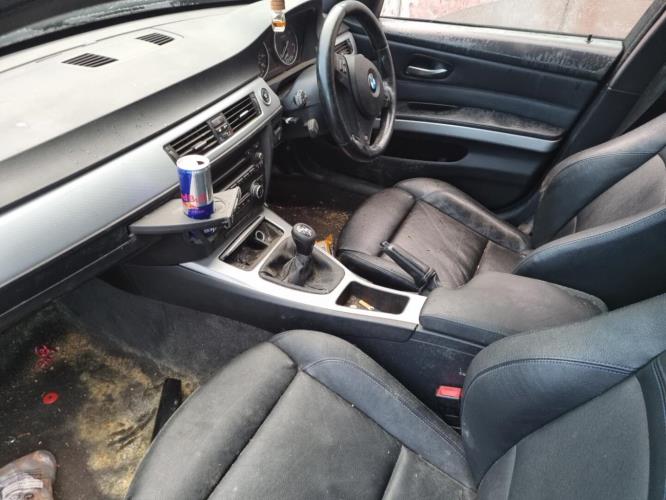 Image Feu arriere principal droit (feux) - BMW SERIE 3 E90