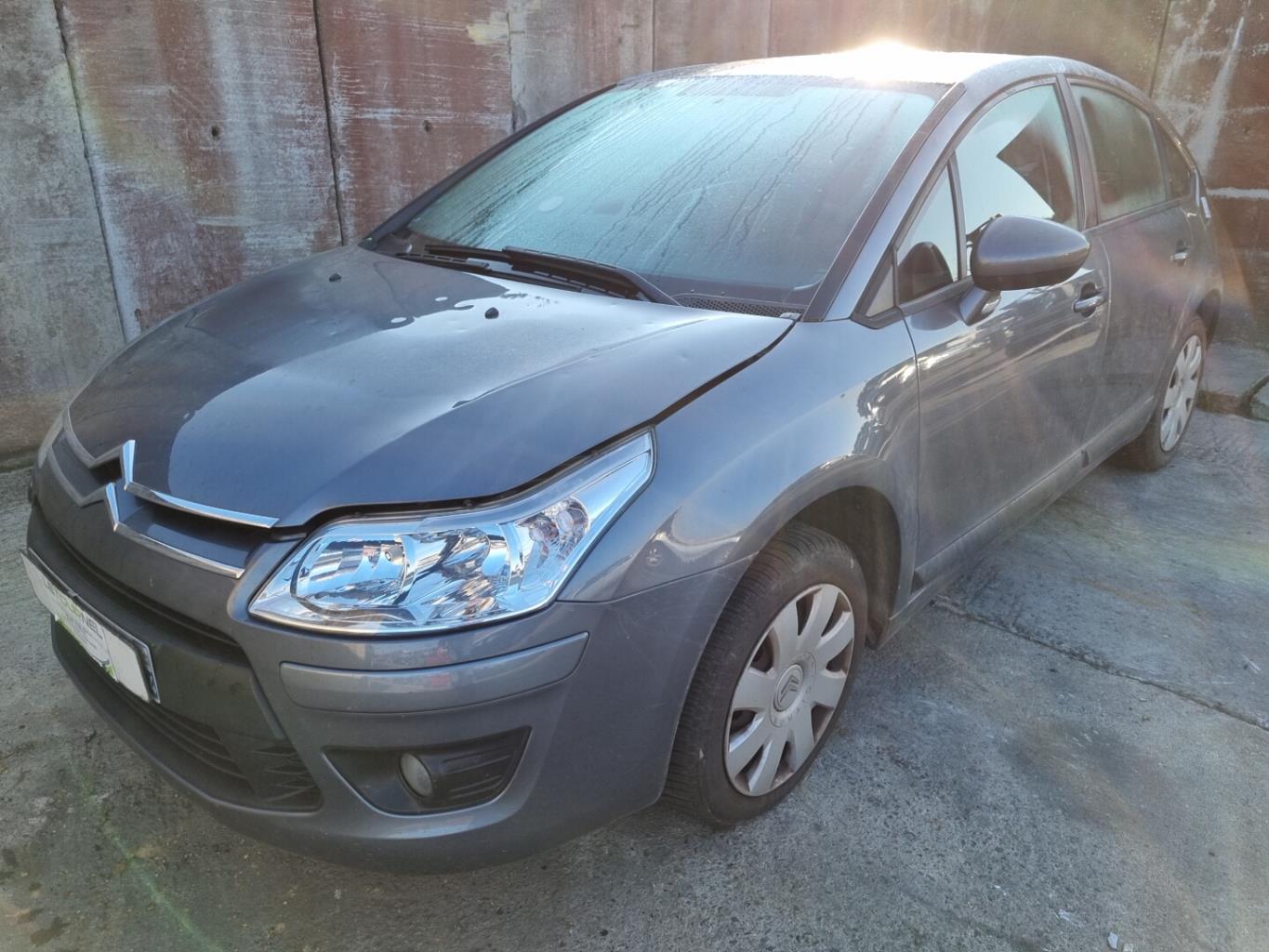 Pare choc arriere CITROEN C4 1 PHASE 2 Diesel - 1