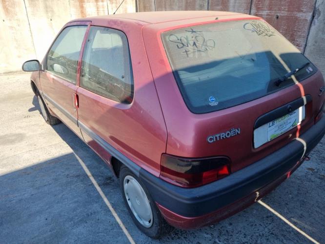 Image Optique avant secondaire gauche (feux)(clignotant) - CITROEN SAXO