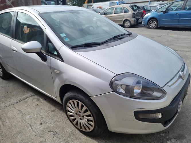 Image Retroviseur droit - FIAT PUNTO EVO 3