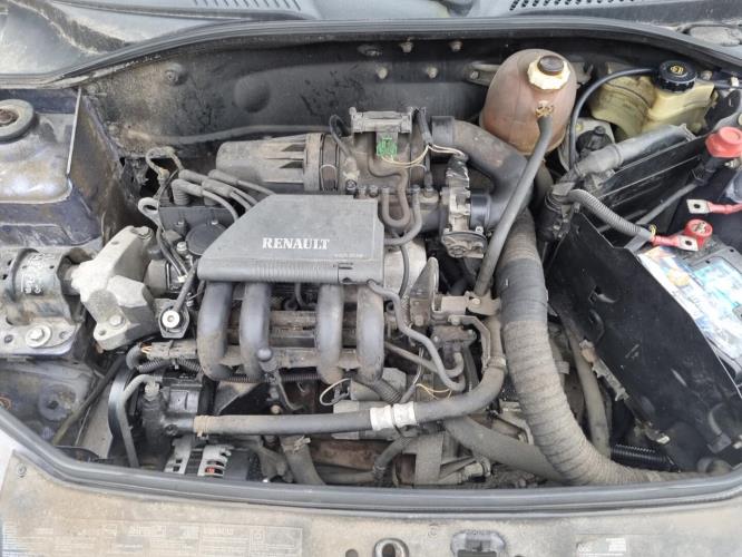 Image Pare choc avant - RENAULT CLIO 2
