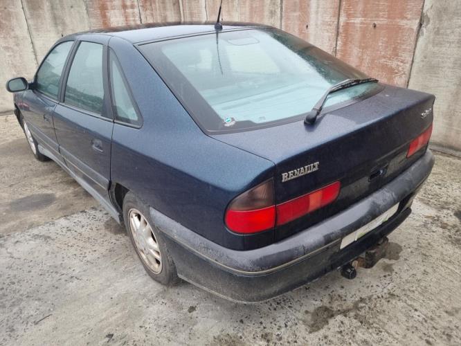 Image Pare choc avant - RENAULT SAFRANE