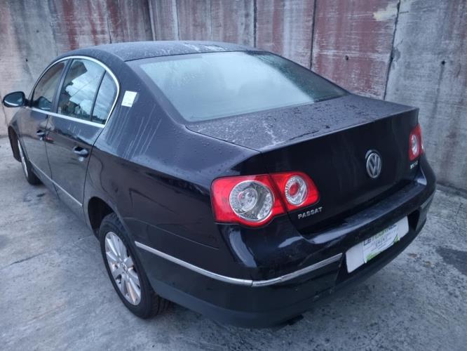 Image Porte avant gauche - VOLKSWAGEN PASSAT 5